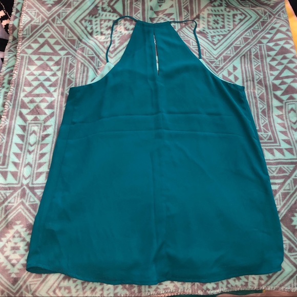 Express Top - Picture 2 of 3